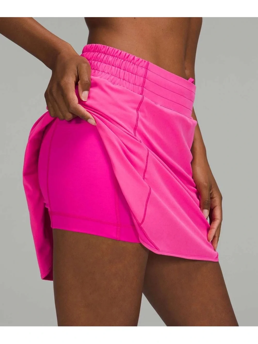 Lululemon Hotty Hot High-Rise Skirt (Sonic Pink / Bright Pink) - Size 12